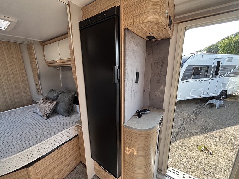 Bailey Unicorn Vigo 2023 Caravan - Large 24