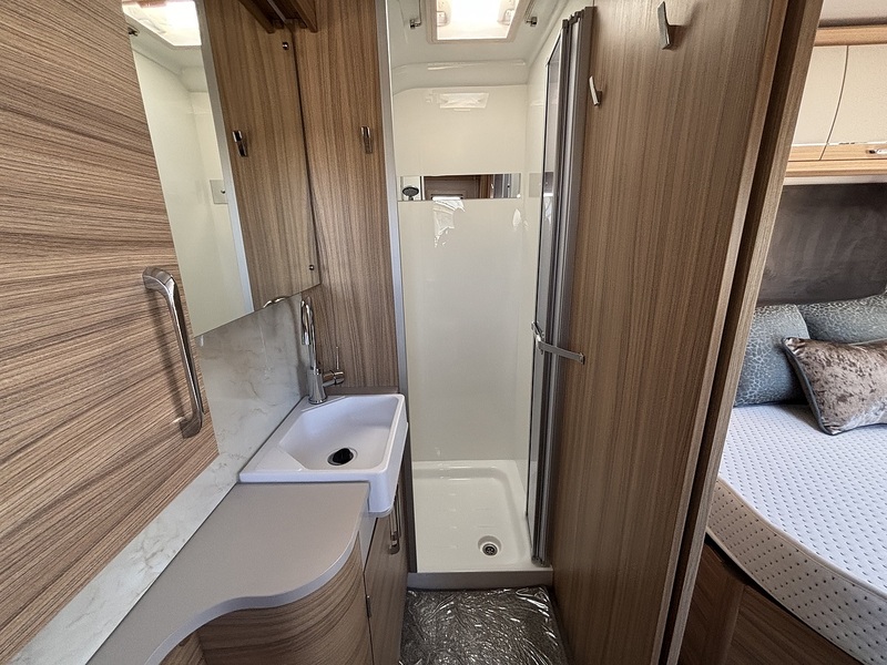 Bailey Unicorn Vigo 2023 Caravan - Large 37
