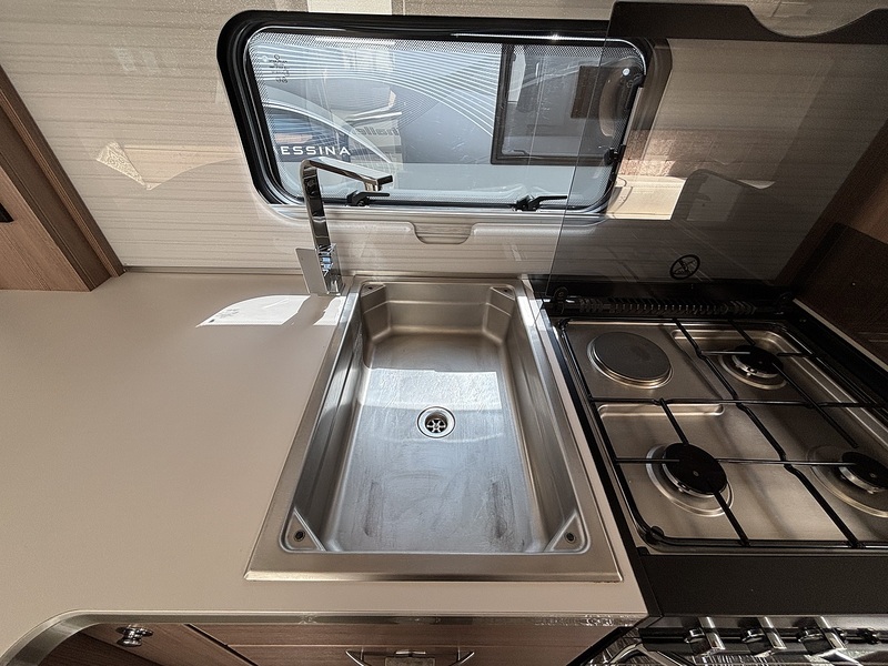 Buccaneer Cruiser 2018 Caravan - Large 14