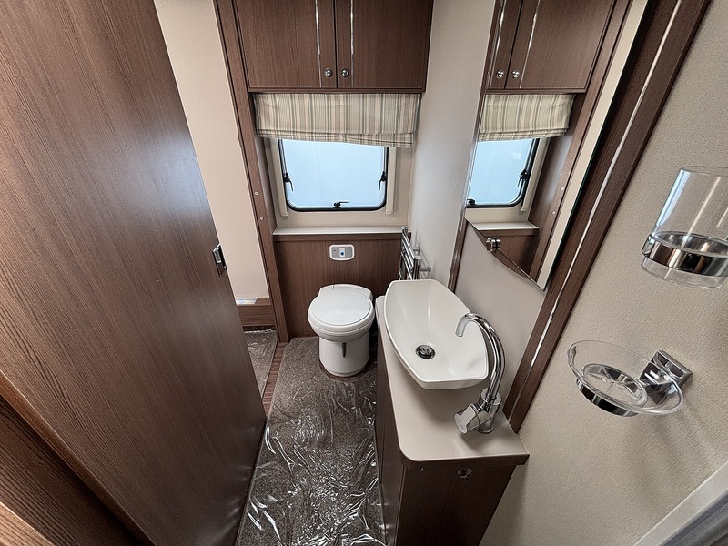 Buccaneer Cruiser 2018 Caravan - Large 36