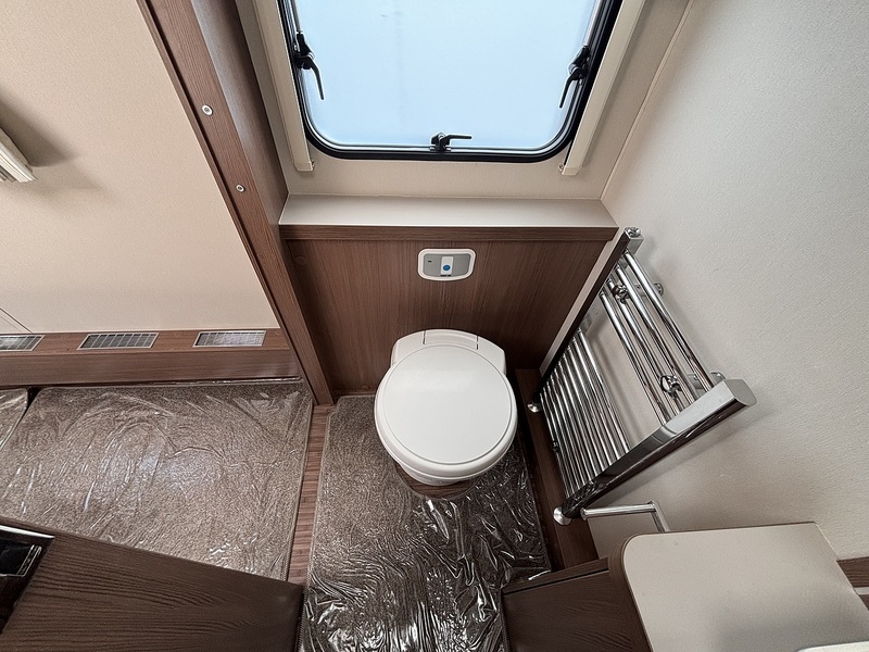 Buccaneer Cruiser 2018 Caravan - Large 38