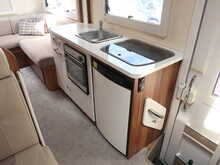 Rollerteam Autoroller 746 2016 Motorhome14