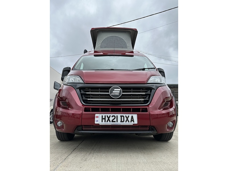 Hymer Yellowstone 2021 Campervan - Large 36