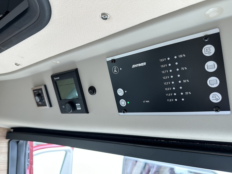 Hymer Yellowstone 2021 Campervan - Large 19