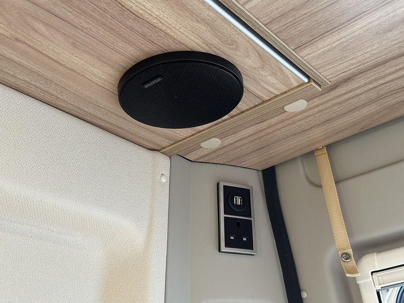 Hymer Yellowstone 2021 Campervan - Large 25