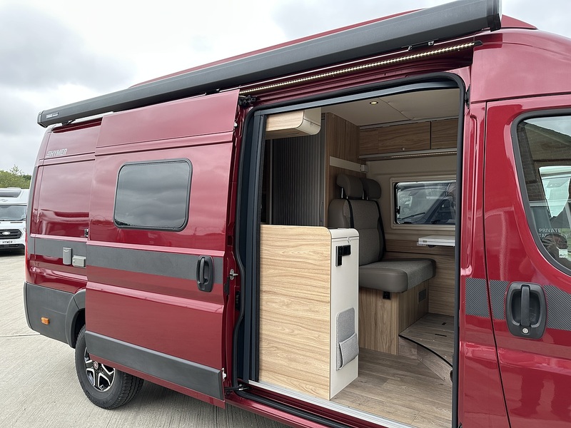 Hymer Yellowstone 2021 Campervan - Large 29