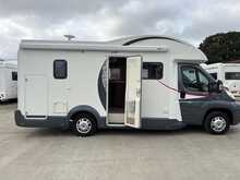 Rollerteam T-Line 680 2013 Motorhome3