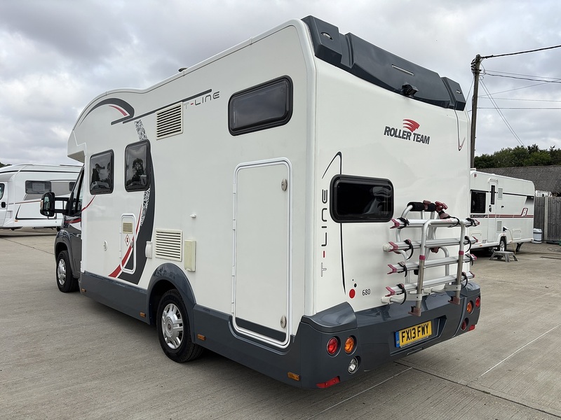 Rollerteam T-Line 680 2013 Motorhome - Large 6