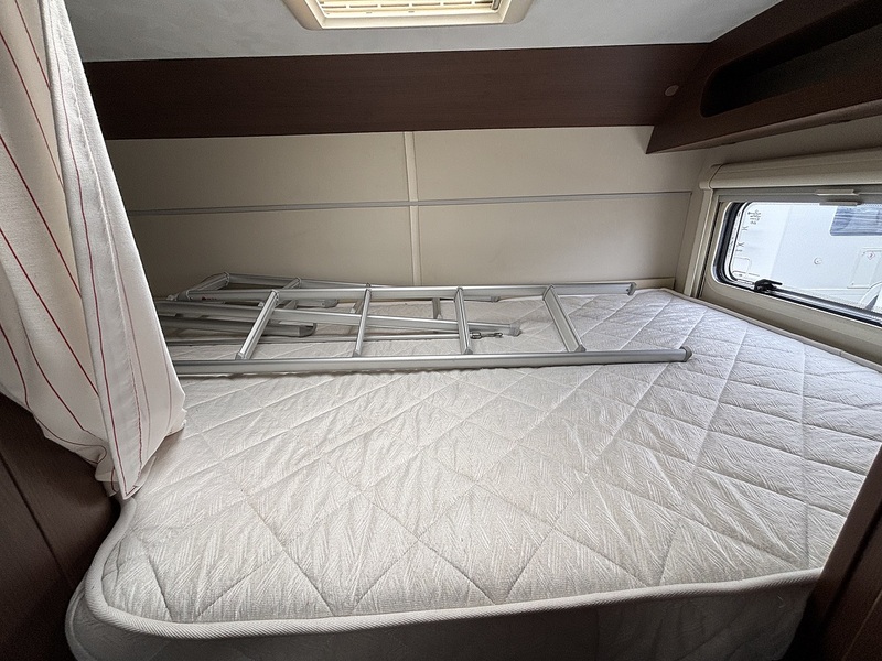 Rollerteam T-Line 680 2013 Motorhome - Large 37
