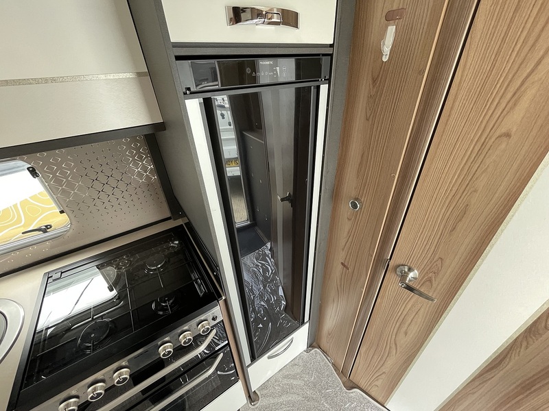 Swift Conquerer 480 2022 Caravan - Large 17