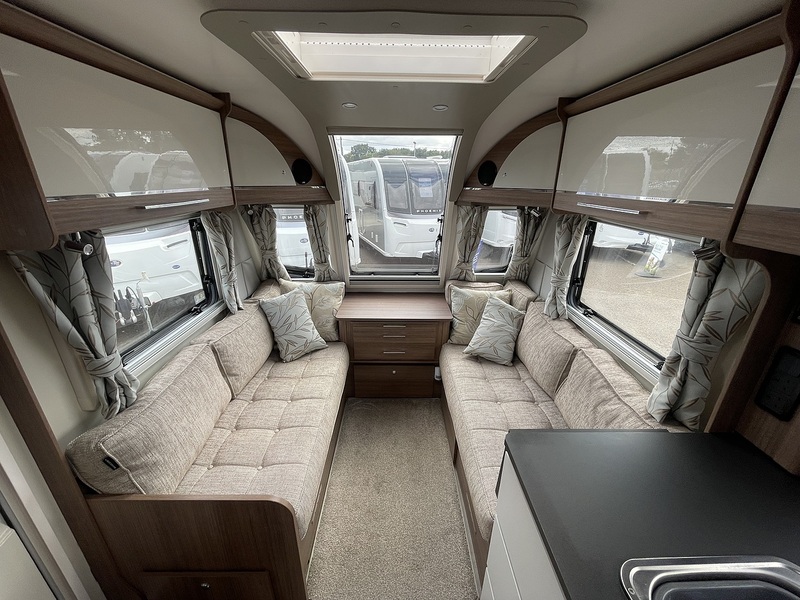 Bailey Unicorn Vigo 2019 Caravan - Large 5