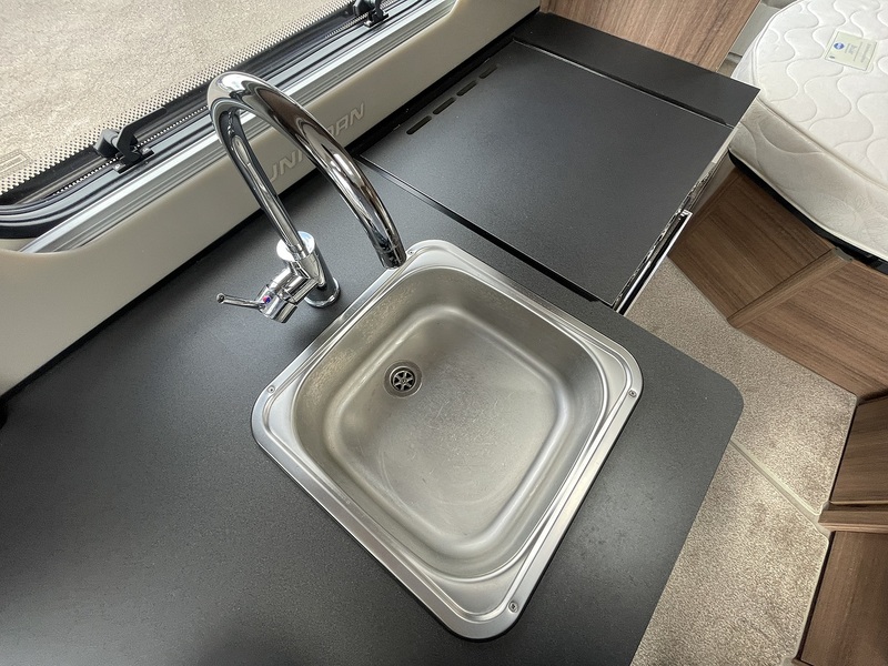 Bailey Unicorn Vigo 2019 Caravan - Large 10