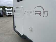Rollerteam Zefiro 685 2019 Motorhome28