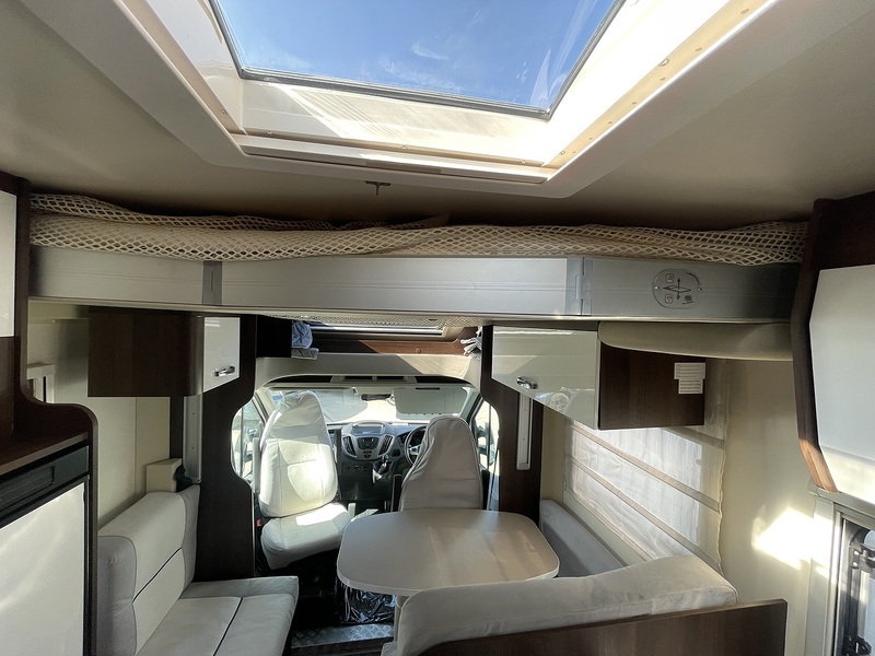 Rollerteam Zefiro 685 2019 Motorhome - Large 13