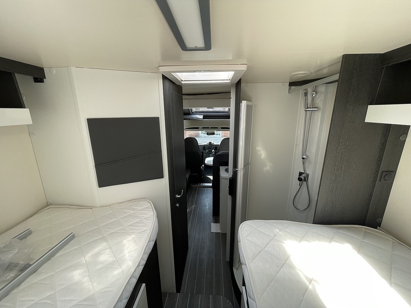Rollerteam Zefiro 685 2020 Motorhome - Large 8