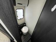 Rollerteam Zefiro 685 2020 Motorhome23