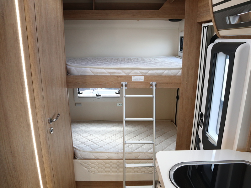 Rollerteam Autoroller 707 2023 Motorhome - Large 21
