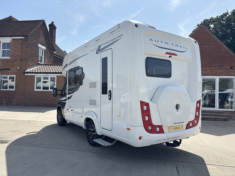 Autotrail Tracker EKS 2022 Motorhome - Large 7