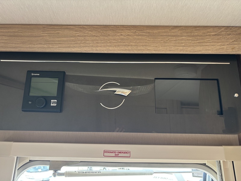Autotrail Tracker EKS 2022 Motorhome - Large 28