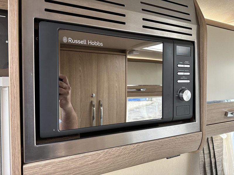 Autotrail Tracker EKS 2022 Motorhome - Large 7