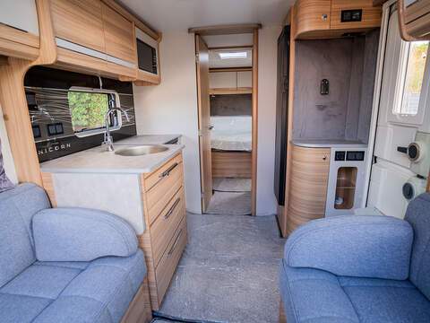 Bailey Unicorn Cabrera Caravan - U2411