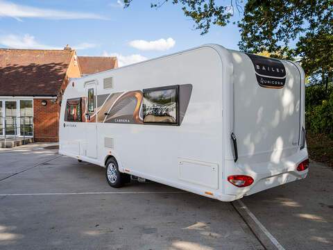 Bailey Unicorn Cabrera Caravan - U2411