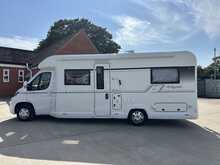 Bailey Autograph 75-4 2017 Motorhome7