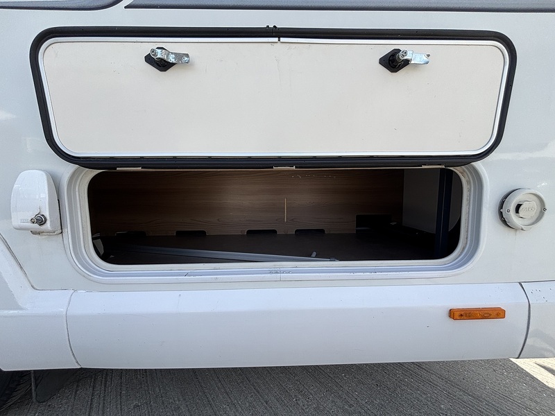 Bailey Autograph 75-4 2017 Motorhome - Large 40