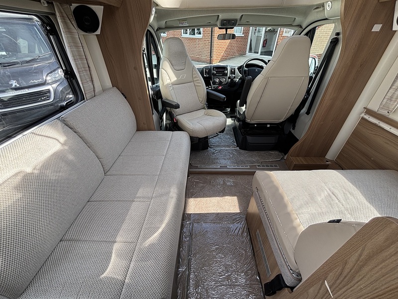 Bailey Autograph 75-4 2017 Motorhome - Large 15