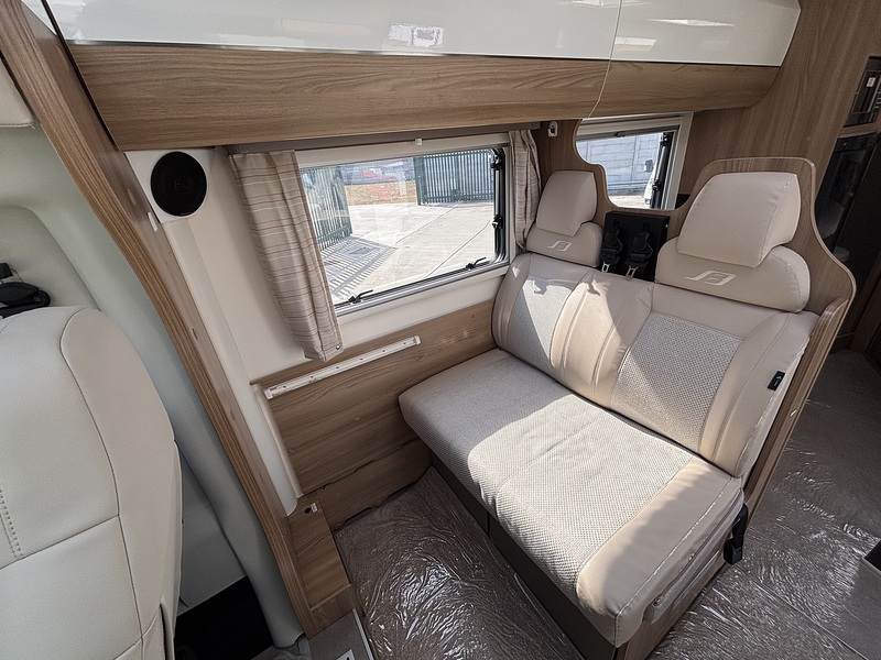 Bailey Autograph 75-4 2017 Motorhome - Large 17