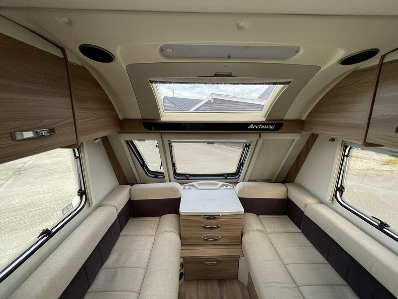 Swift Archway Maidwell SR 2016 Caravan - Large 2