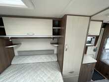 Venus Deluxe 570 2019 Caravan15