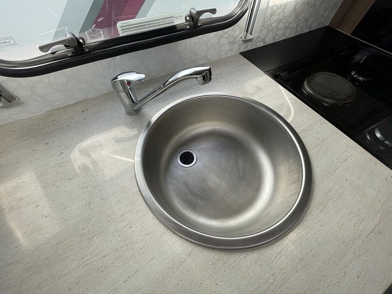 Venus Deluxe 570 2019 Caravan - Large 10