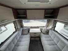 Venus Deluxe 570 2019 Caravan3
