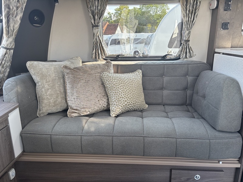 Coachman Lazer Xcel 850 2024 Caravan - Large 9