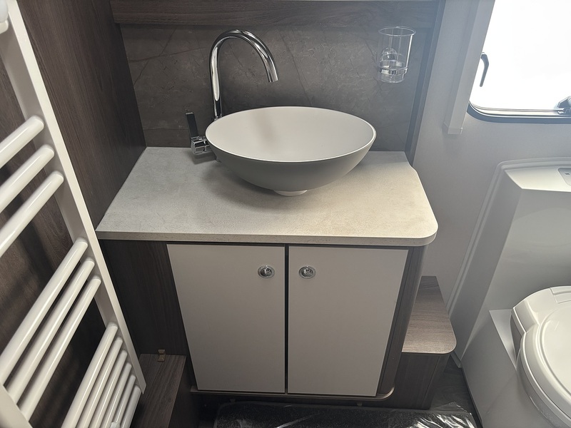Coachman Lazer Xcel 850 2024 Caravan - Large 32