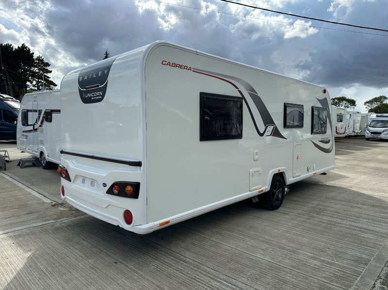 Bailey Unicorn Cabrera Black Edition 2021 Caravan - Large 1