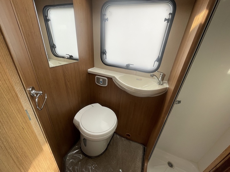 Autotrail Imala 730 Hi-line 2018 Motorhome - Large 14