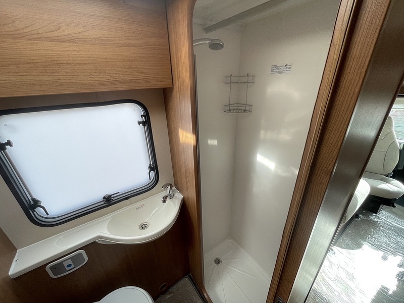 Autotrail Imala 730 Hi-line 2018 Motorhome - Large 16