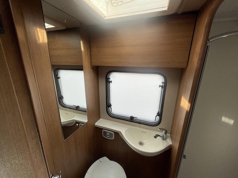 Autotrail Imala 730 Hi-line 2018 Motorhome - Large 15