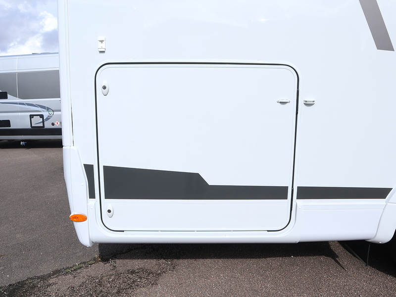 Carado T449 Edition 2025 Motorhome - Large 4