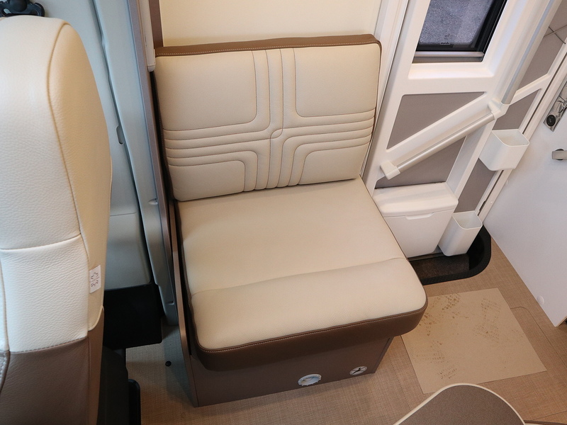 Burstner Lyseo TD Harmony 744 2025 Motorhome - Large 12