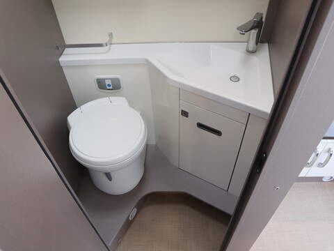Burstner Lyseo TD Harmony 744 Motorhome - U2429