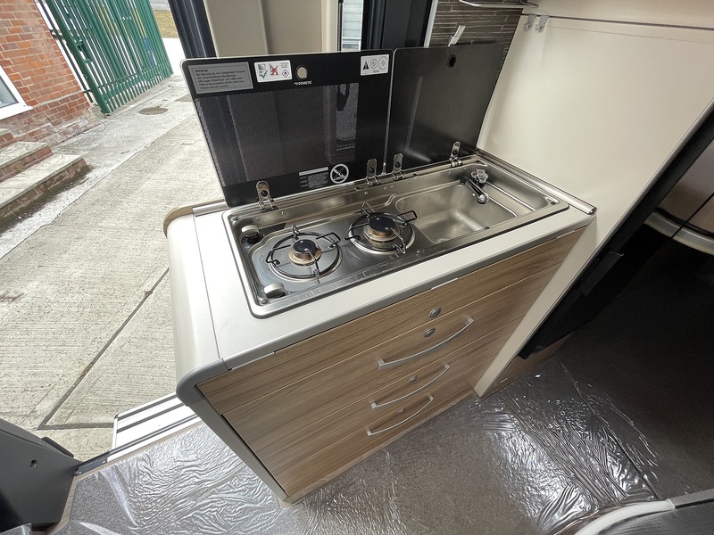 Hymer Yellowstone 2021 Campervan - Large 15