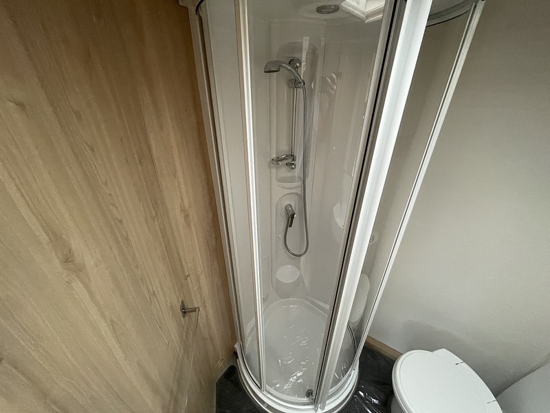 Elddis Osprey 576 2016 Caravan - Large 23