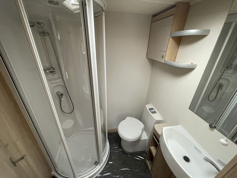 Elddis Osprey 576 2016 Caravan - Large 24