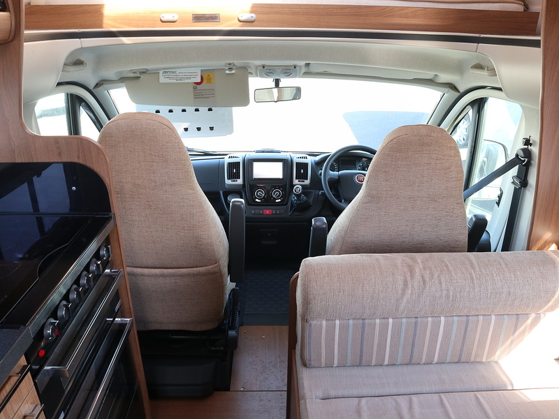 Autotrail Apache 700 2014 Motorhome - Large 6