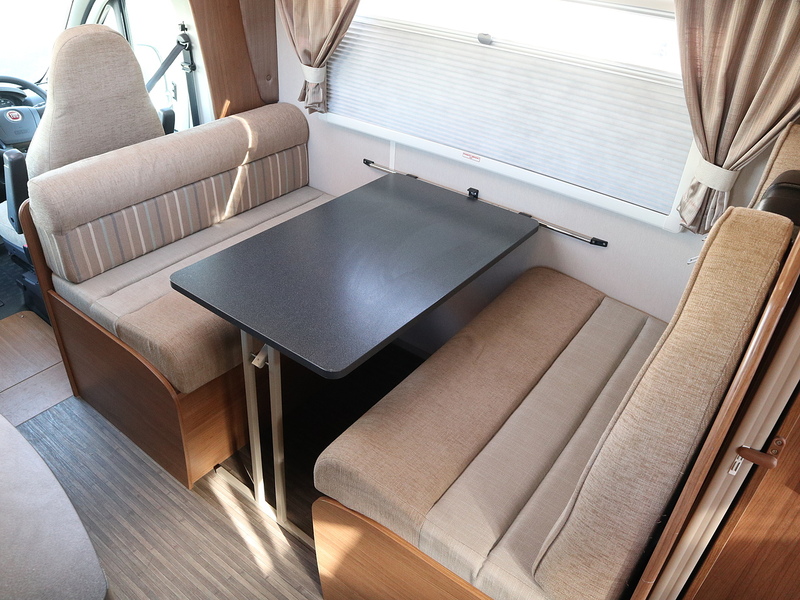 Autotrail Apache 700 2014 Motorhome - Large 10