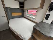 Bailey Discovery D4-4 2020 Caravan7
