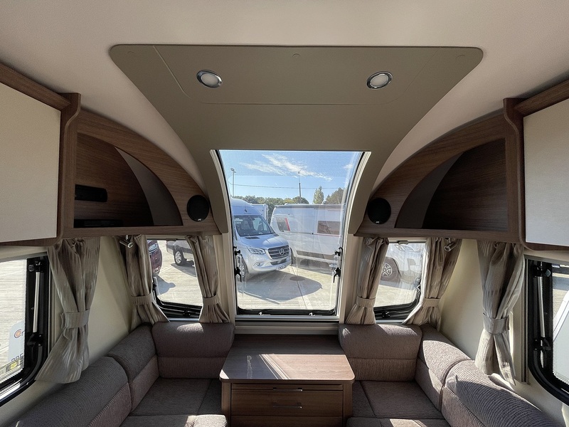 Bailey Phoenix 642 2019 Caravan - Large 9
